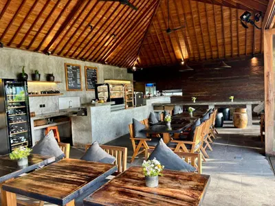 The Lodge in Seseh, Bali