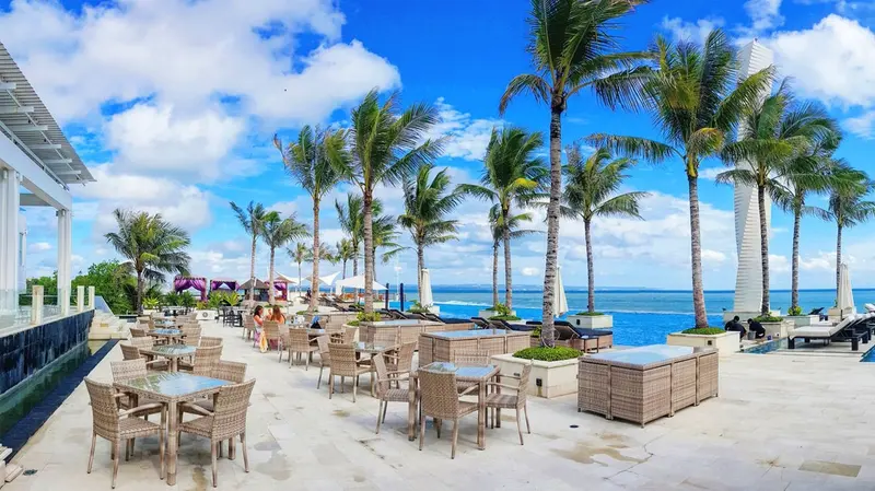 Vue Beach Club in Canggu, Bali
