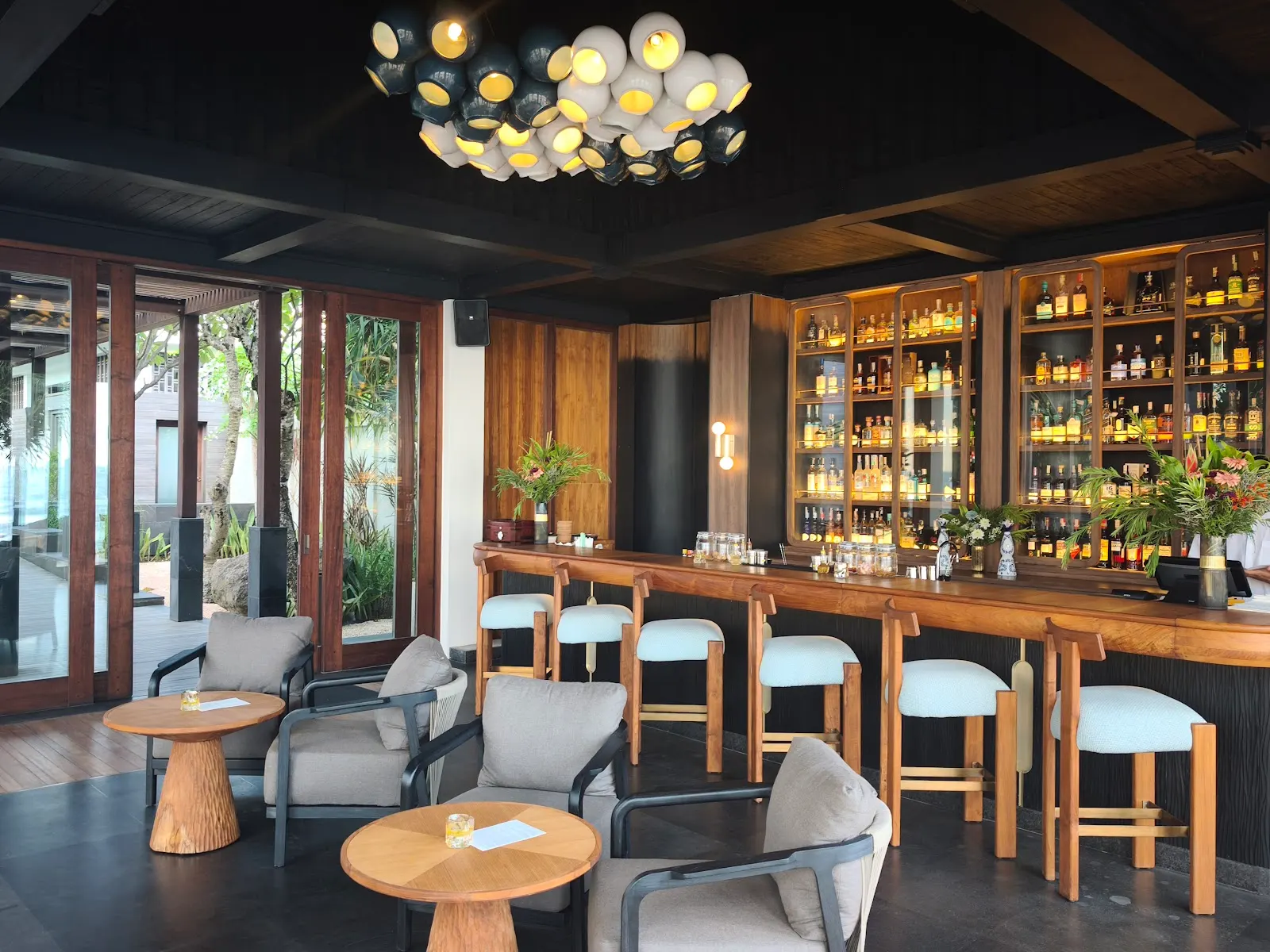 Bar Nua in Pererenan, Bali