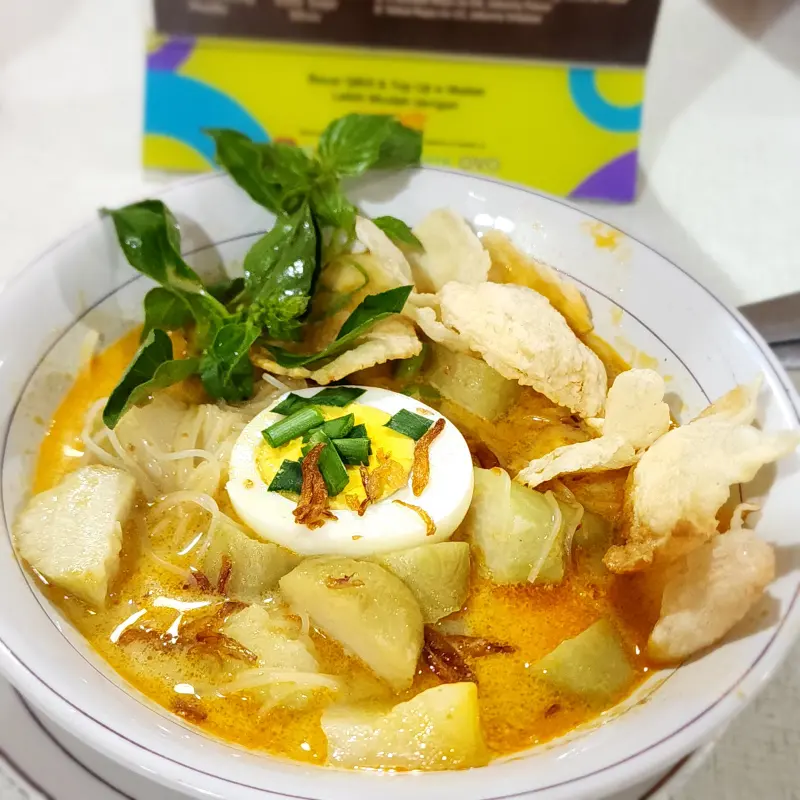 Soto Betawi H. Ma'ruf in East Jakarta, Jakarta