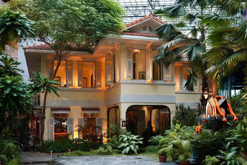 Wana Yook, Bangkok