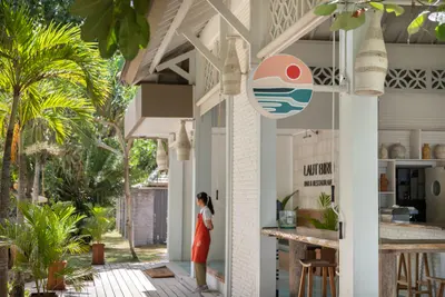 Laut Biru Bar & Restaurant in Selong Belanak, Lombok