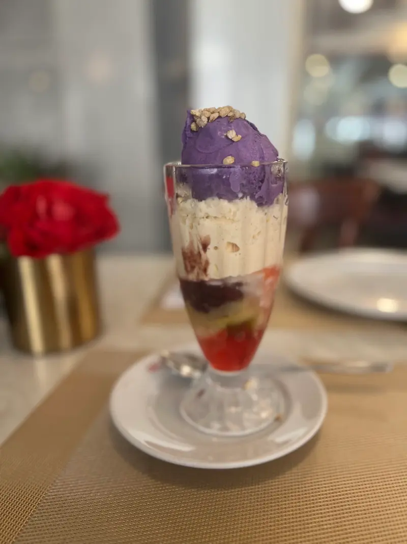 Milky Way Cafe, Manila, photo 2