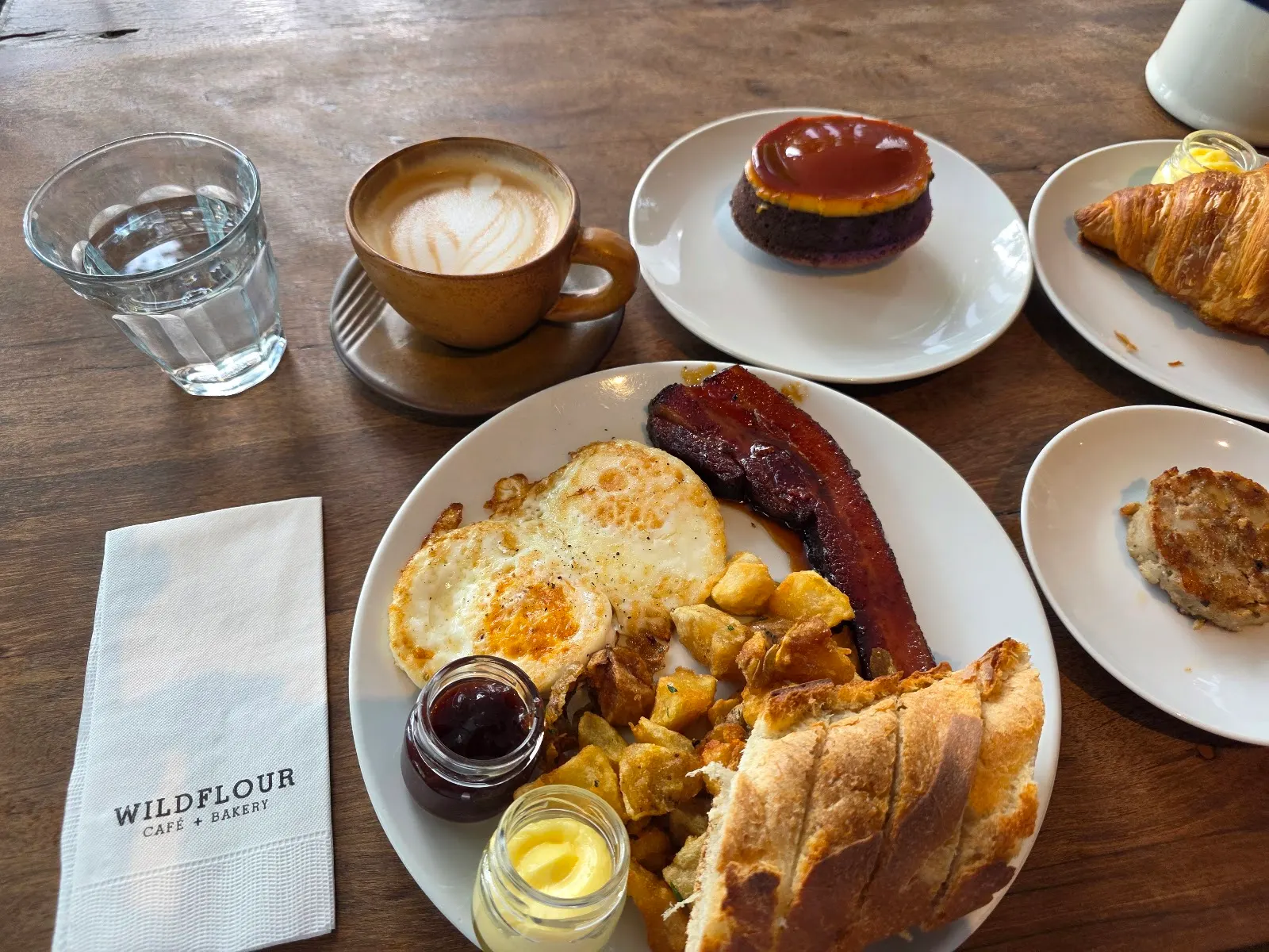 Wildflour Restaurant - BGC in BGC, Manila