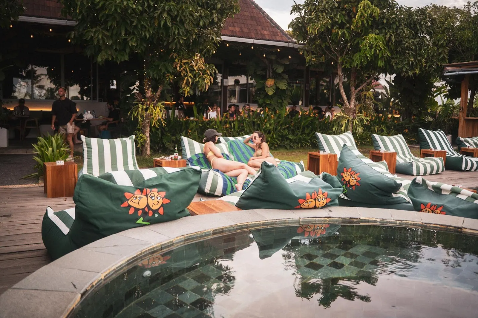 openhouse cafe, Bali